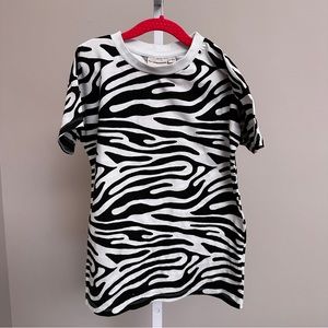 The Campamento kids t-shirt size 9/10 year